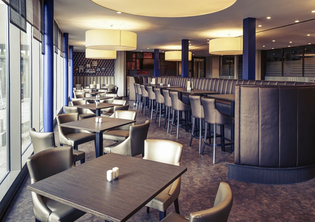 Umbau Rosenterrassen Westfalenhallen Dortmund / 04.09.2015 Übernachtungen im Mercure Kongress Hotel Dortmund - Hotelbar, Restaurant